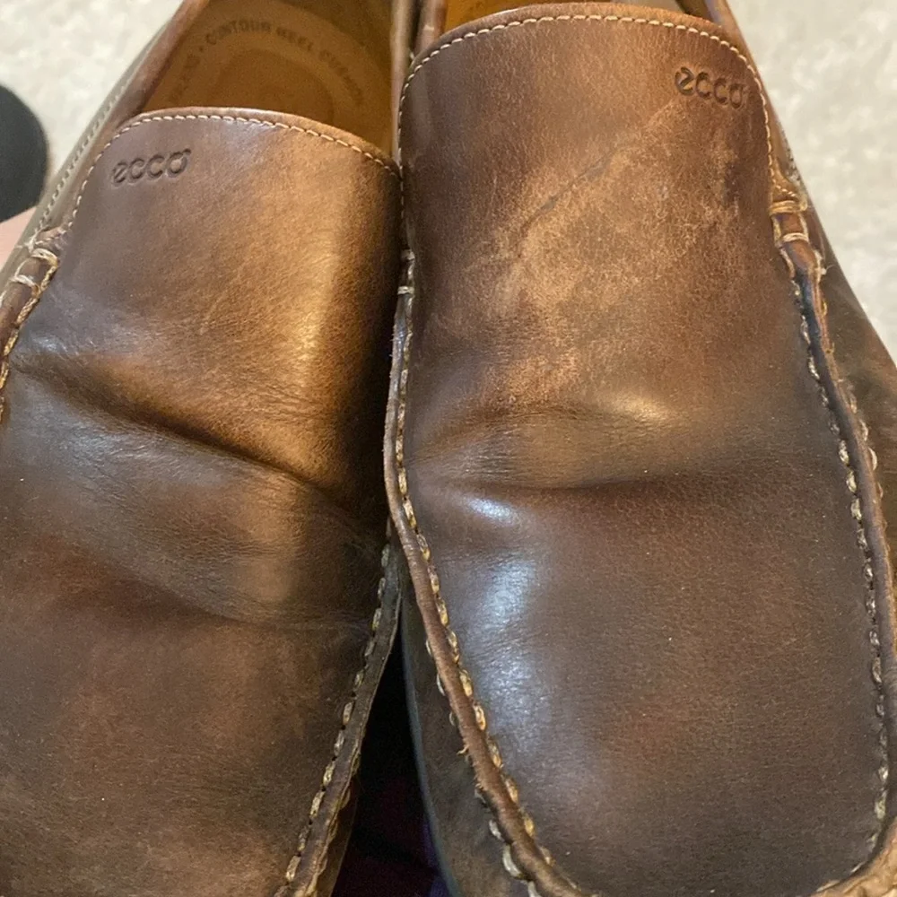 Ecco men’s genuine hand, zone dress shoes